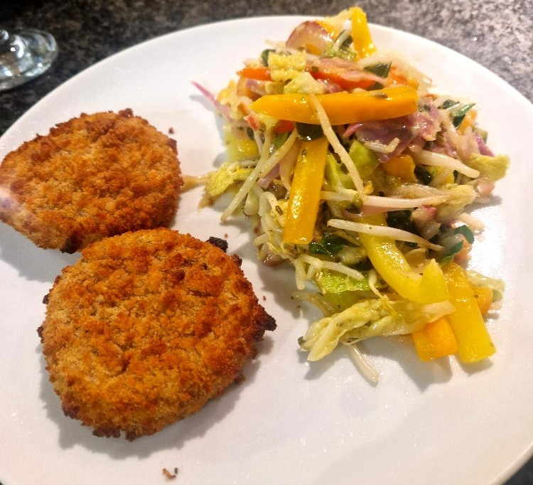 fishcakes and stir fry