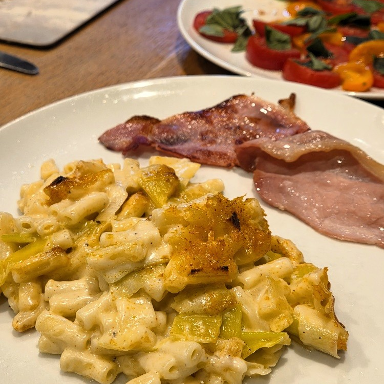 macaroni cheese