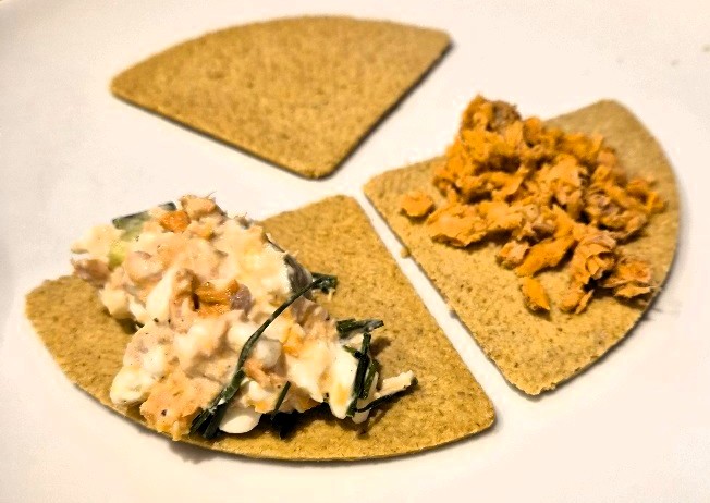 Salmon & Cucumber Cottage Cheese with Oatcakes