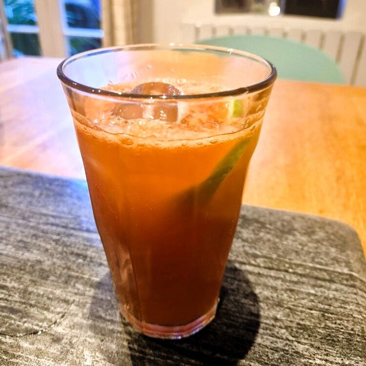 alcohol-free Paloma cocktail